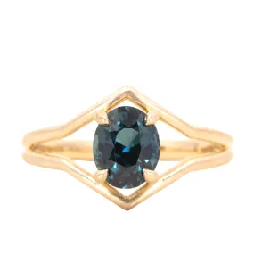 1.55ct Oval Sapphire Negative Space V Band Solitaire in 18k Yellow Gold